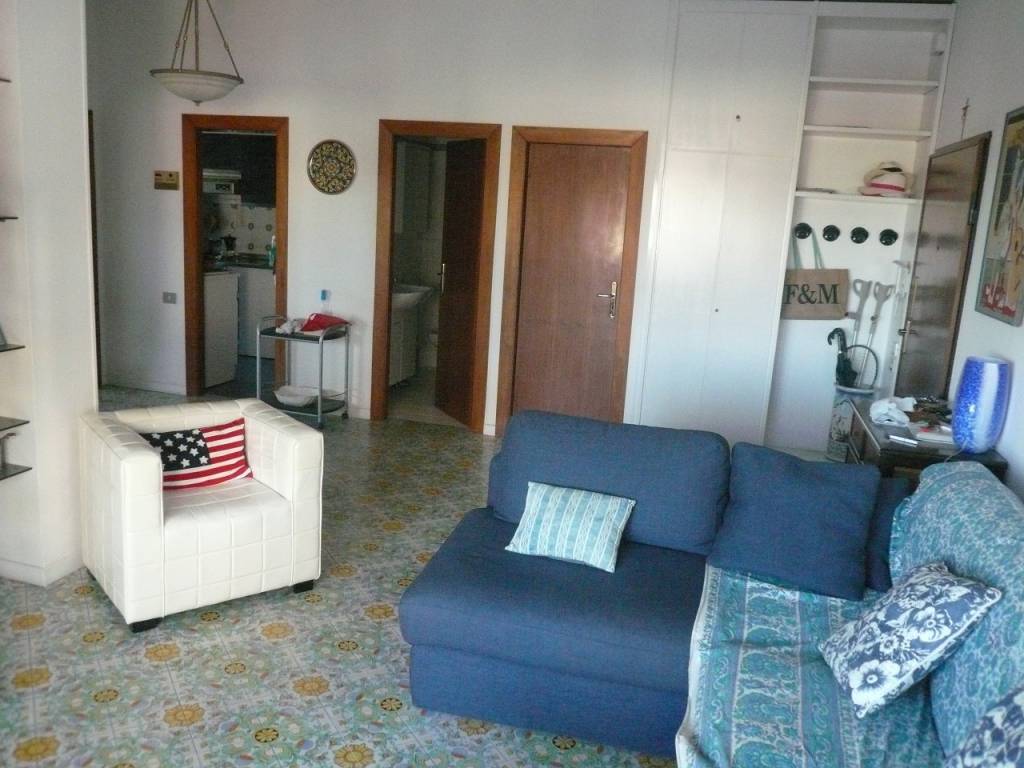 Appartamento a Riccione in Viale Maria Ceccarini - Foto 3