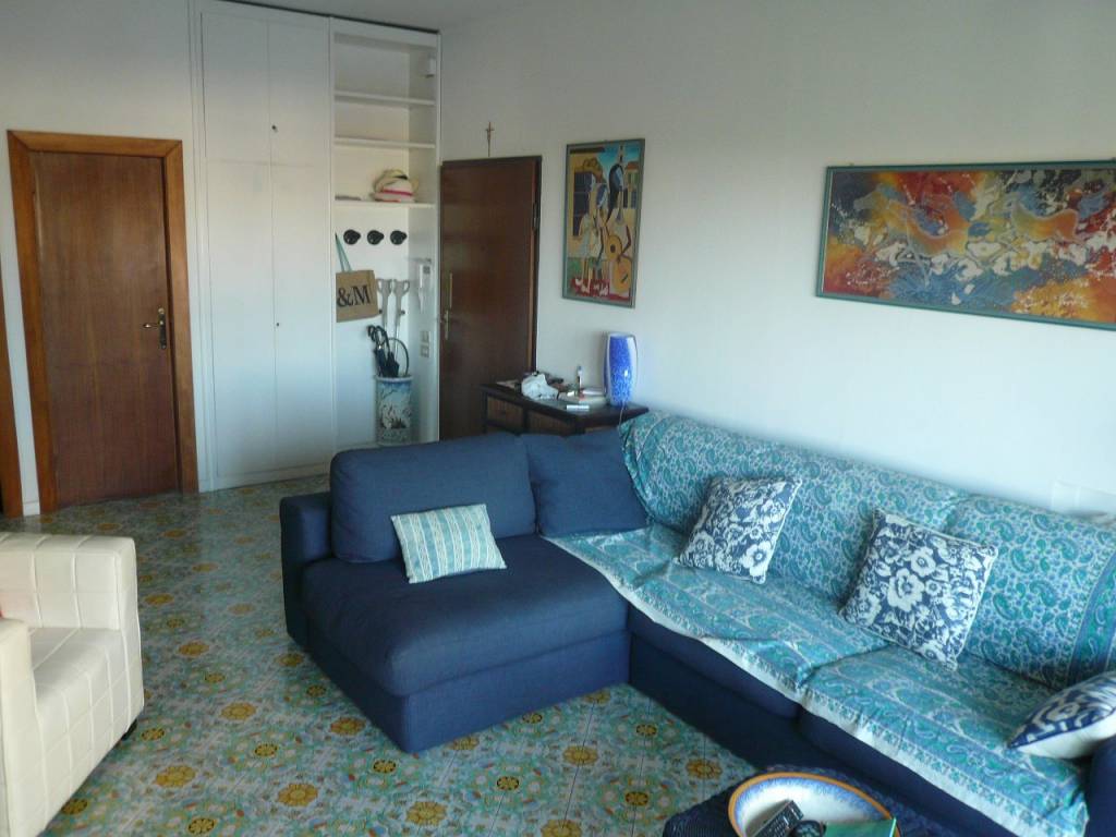 Appartamento a Riccione in Viale Maria Ceccarini - Foto 4