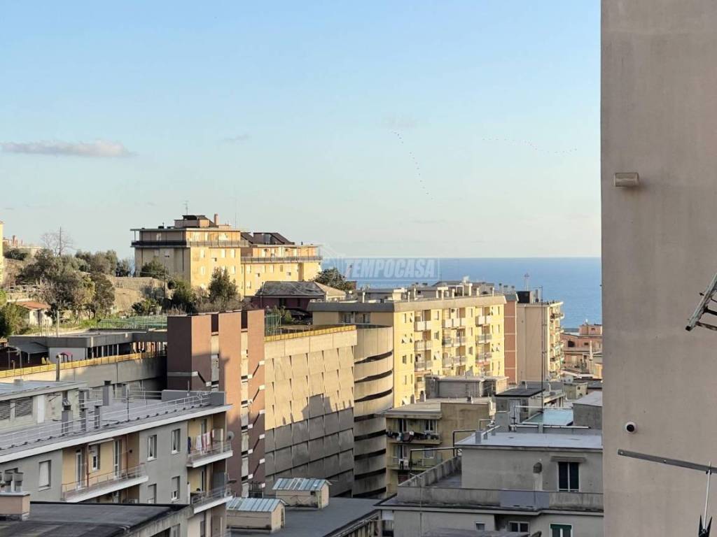 Appartamento a Genova in Corso Luigi Andrea Martinetti, 90 - Foto 2