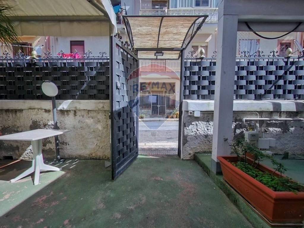 Palazzo / stabile a Cinisi - Foto 2
