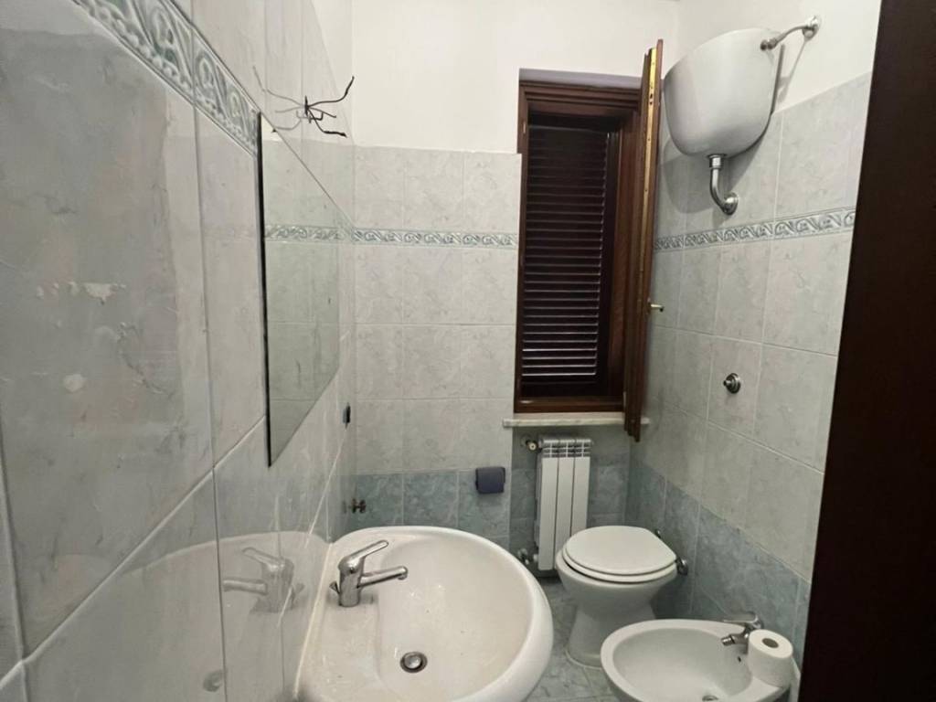 Appartamento a Fara in sabina in via enrico toti - Foto 5