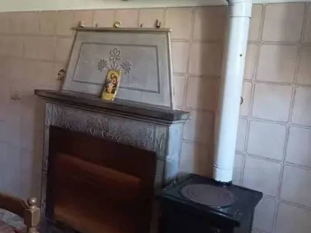 Appartamento a Belmonte del sannio in Via Circonvallazione - Foto 3