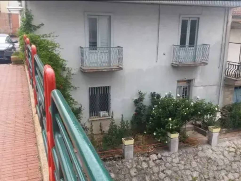 Casa indipendente a Paterno in Via Acquareggente - Foto 3