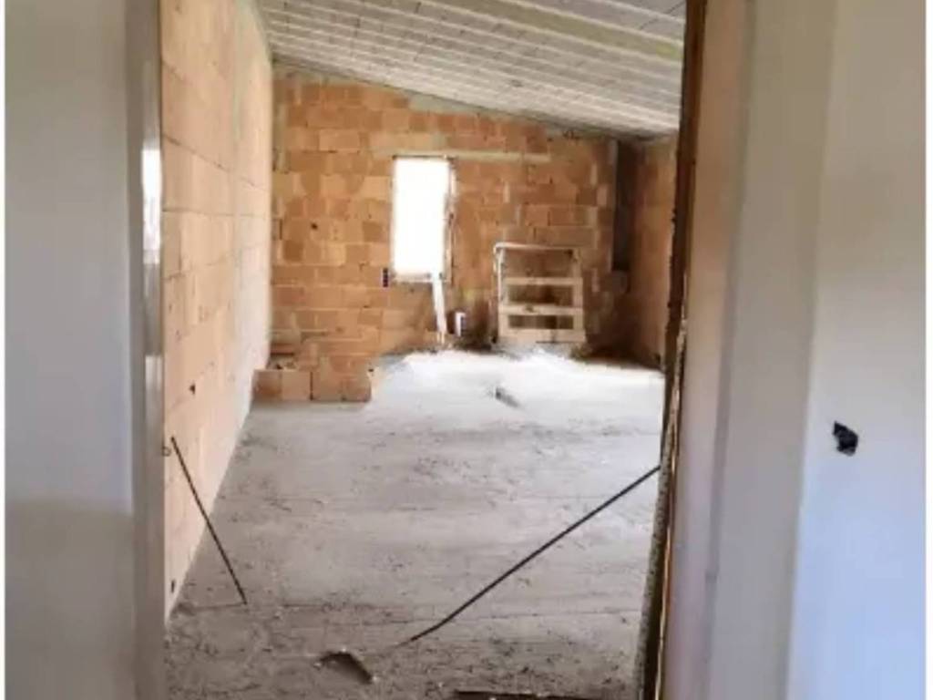Appartamento a Cagnano varano in Via Angelo Fraccacreta - Foto 4