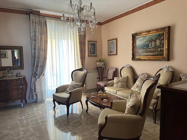 Appartamento a Siracusa in Viale Teocrito - Foto 4