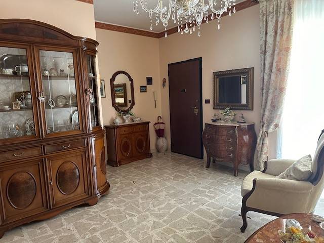 Appartamento a Siracusa in Viale Teocrito - Foto 5