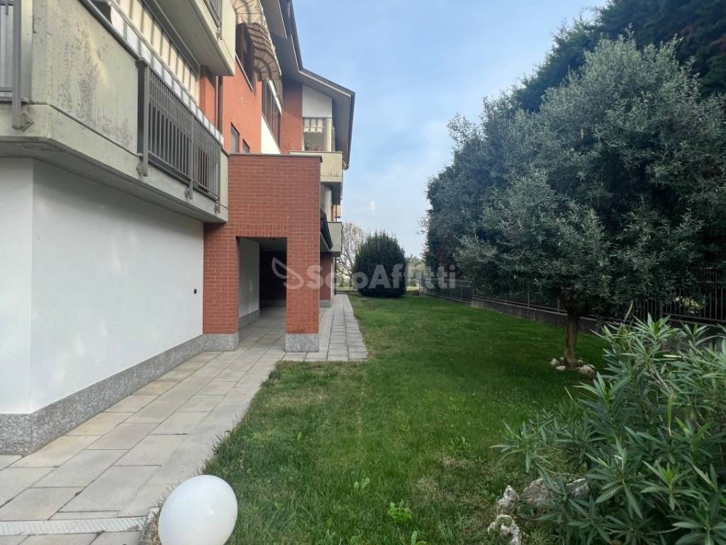 Appartamento a Ciriè in Via Alcide De Gasperi, 15 - Foto 2