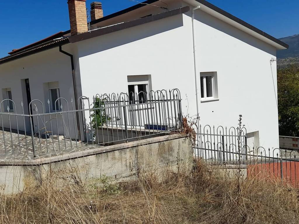 Appartamento a Fossa in Via San Clemente - Foto 3