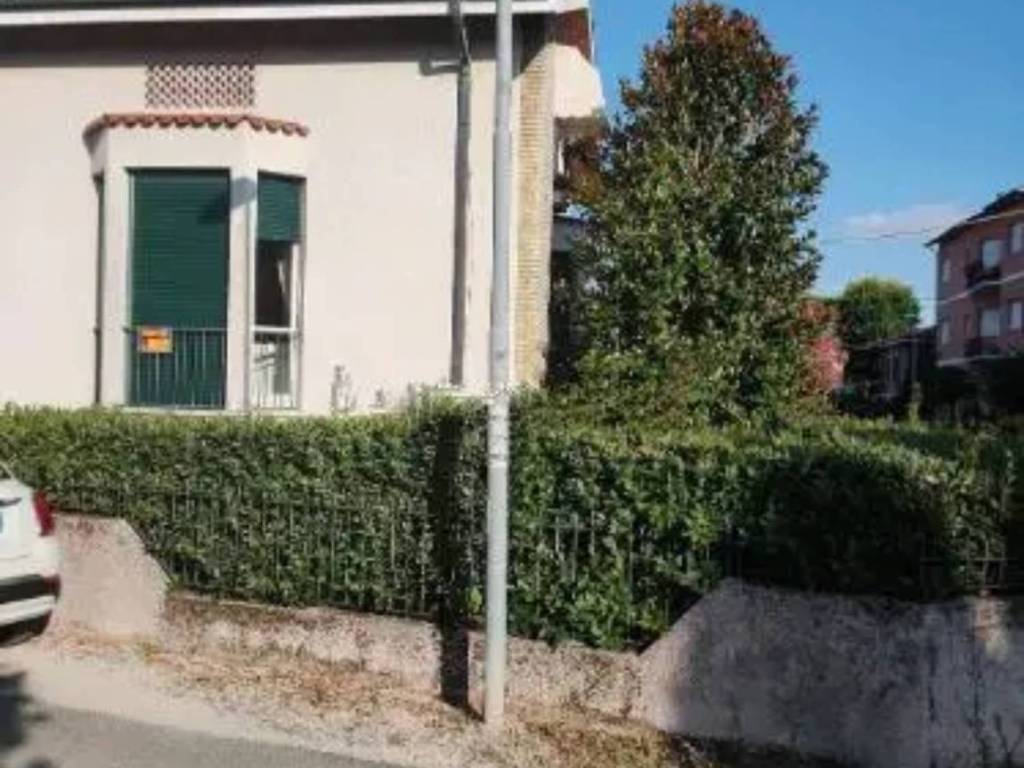 Villa a Fano in Via Riccardo Zandonai - Foto 2