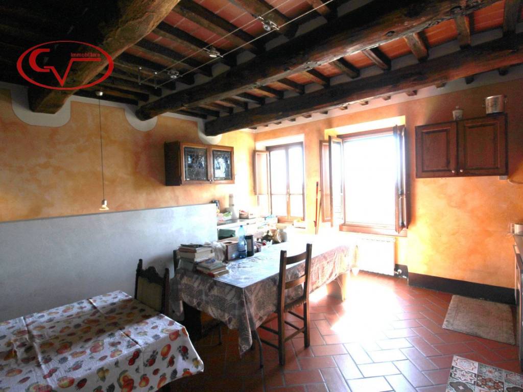 Appartamento a Loro ciuffenna in Strada Provinciale Setteponti - Foto 3