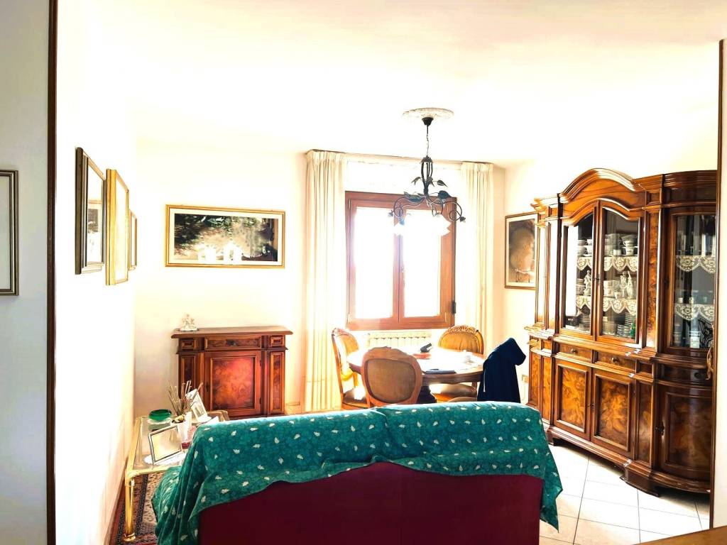 Appartamento a Pistoia in Via Macallè - Foto 3