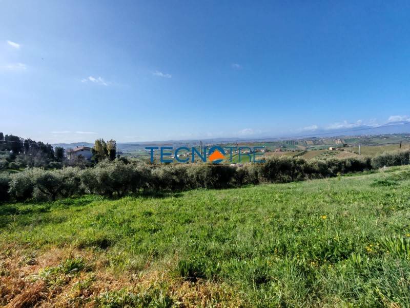 Terreno a Colonnella in Contrada Civita - Foto 2