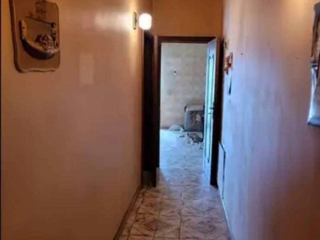 Appartamento a Caltanissetta in Viale Amedeo - Foto 2