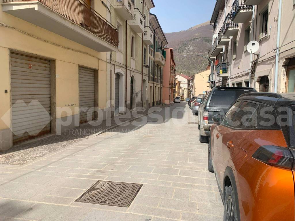 Appartamento a Castel di sangro in Corso Vittorio Emanuele, 106 - Foto 2