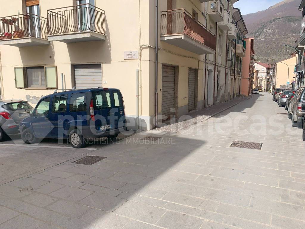 Appartamento a Castel di sangro in Corso Vittorio Emanuele, 106 - Foto 3