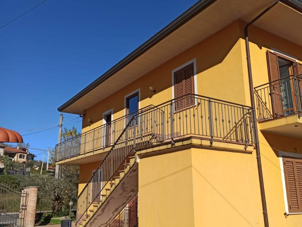 Villa a Ceccano in Via Marano - Foto 2