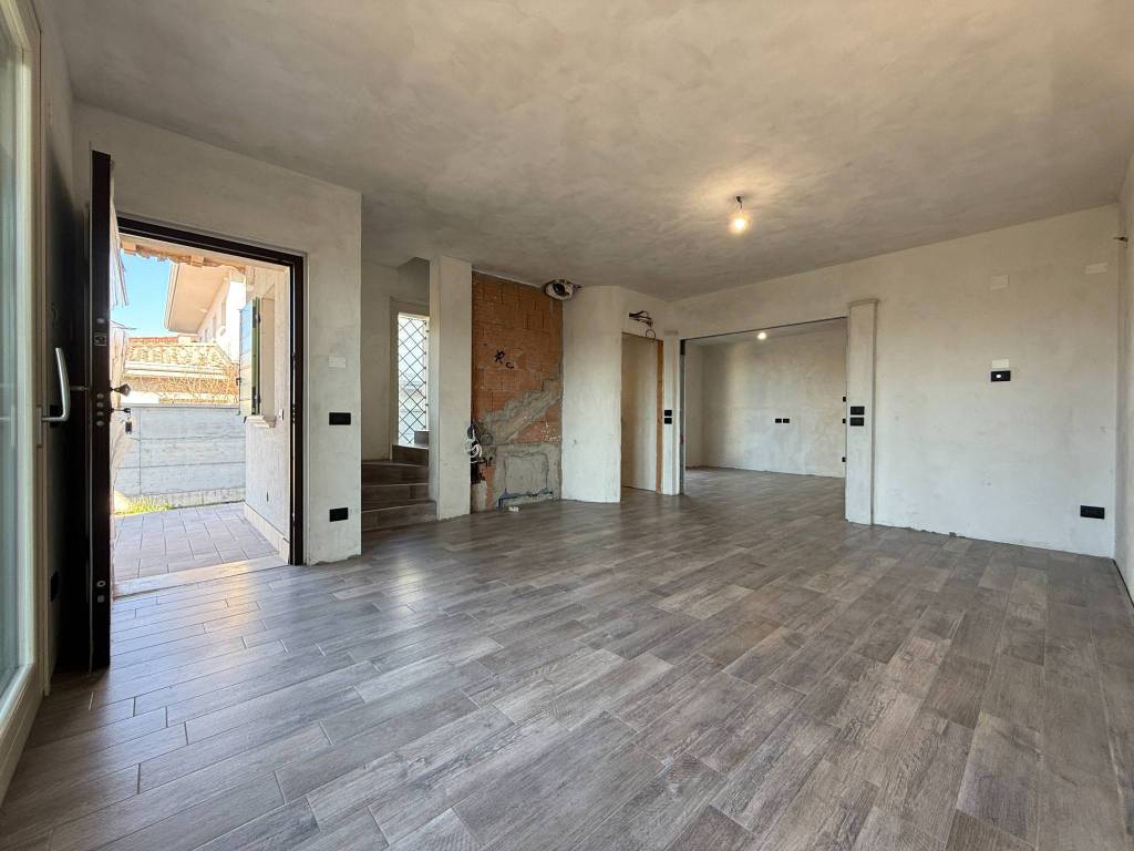 Villa a Comezzano-cizzago in Via Giacomo Matteotti, 36 - Foto 5