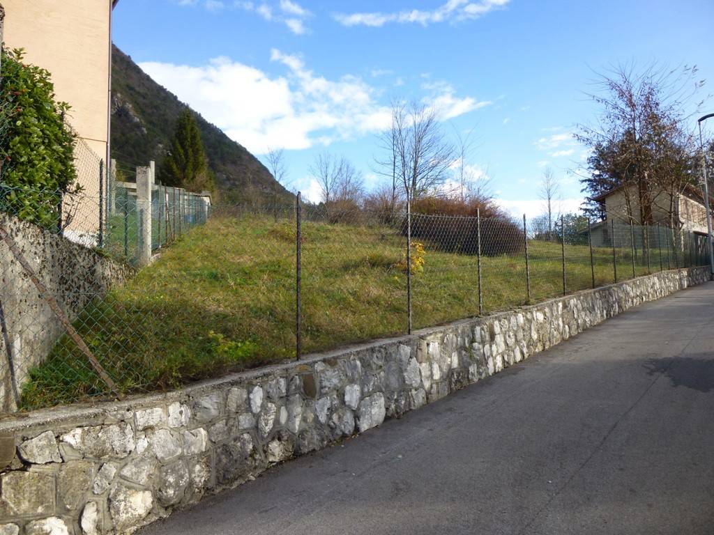 Terreno a Amaro in Via Città di Alba - Foto 2