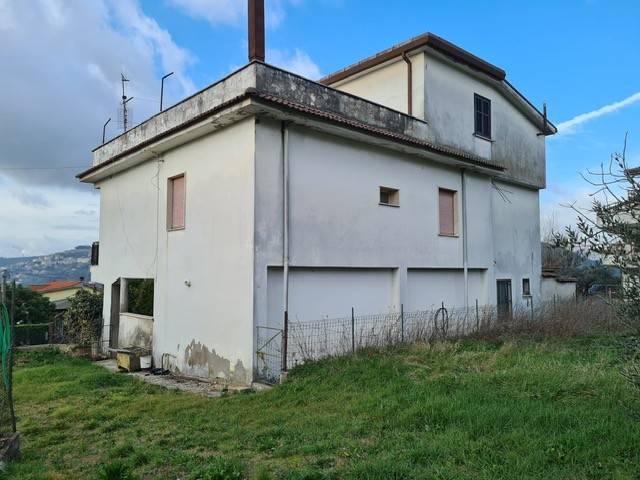 Villa a Alatri in Via Fontana Scurano - Foto 4