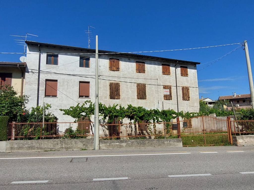 Rustico / casale a Bardolino in Via Verona, 69 - Foto 5