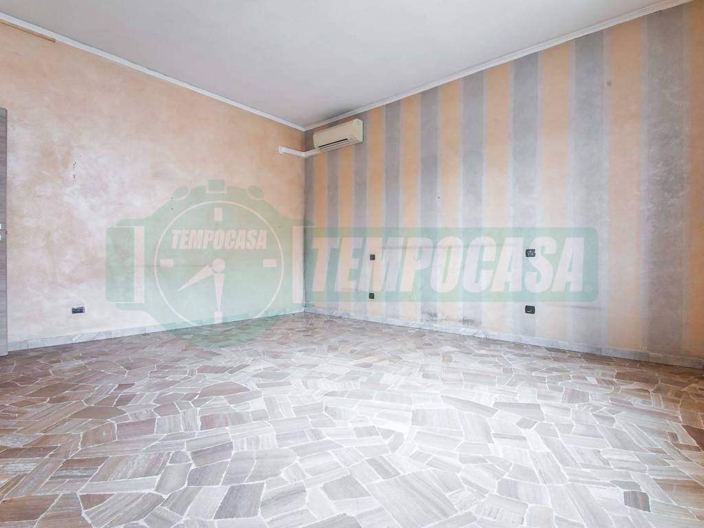 Villa a Uboldo in Via 4 Novembre, 65 - Foto 5
