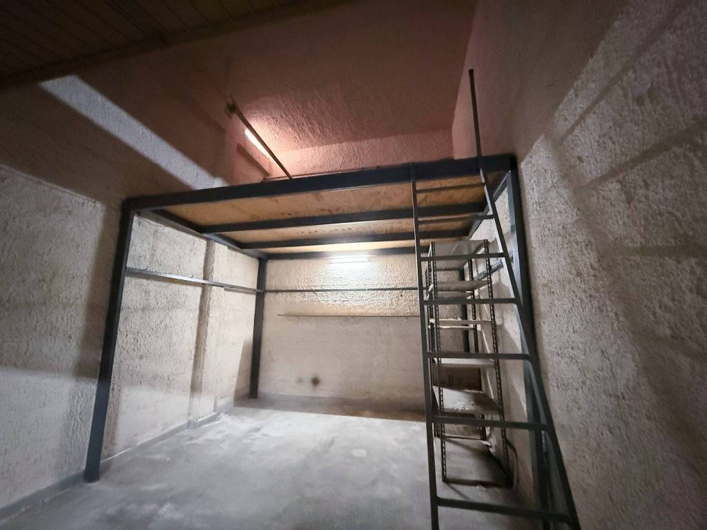 Box / garage a Siracusa in Via Luigi De Caprio - Foto 2