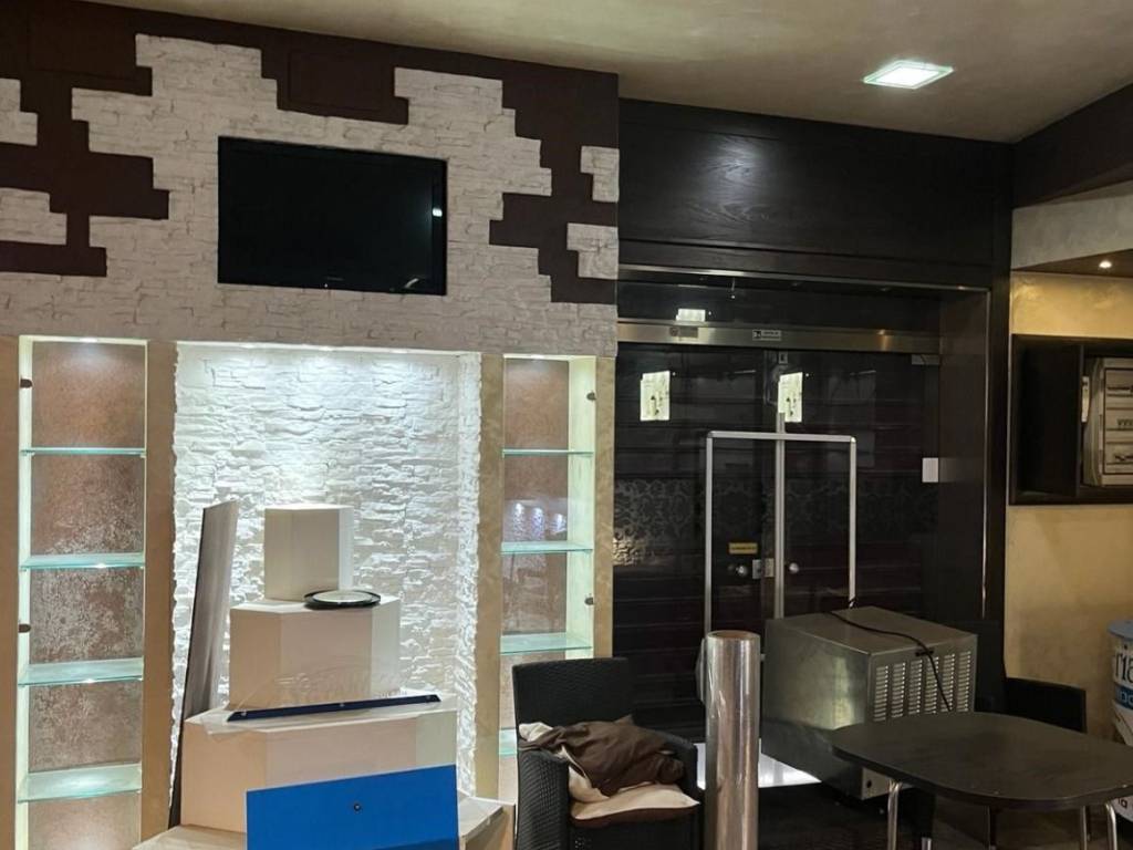 Palazzo / stabile a Sparanise in Via de Renzis, 50 - Foto 3