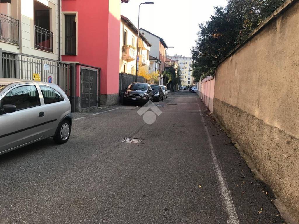 Box / garage a Milano in Via Alessandro Silva, 24 - Foto 4