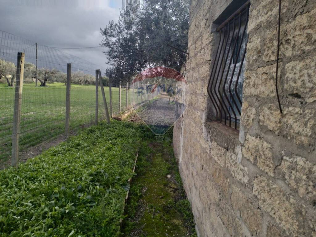 Villa a Chiaramonte gulfi in C/da Dicchiara - Foto 5