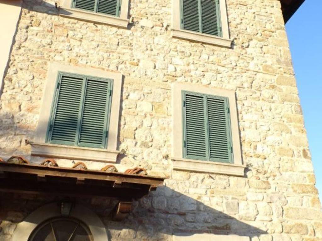 Casa indipendente a Poppi in Via del Nespolo, 100 - Foto 2