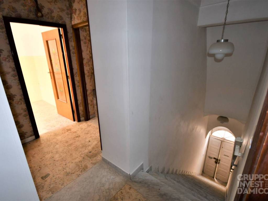Casa indipendente a Martina franca in Via Santoro - Foto 2