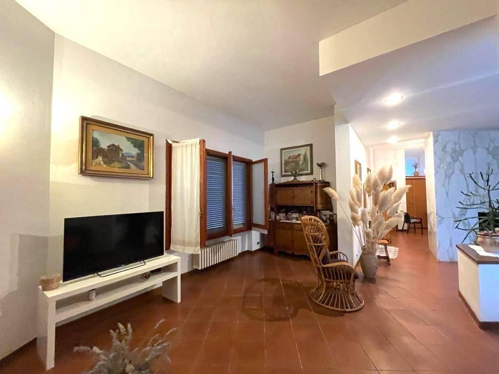Villa a Montemurlo in Via della Rocca, 10 - Foto 5