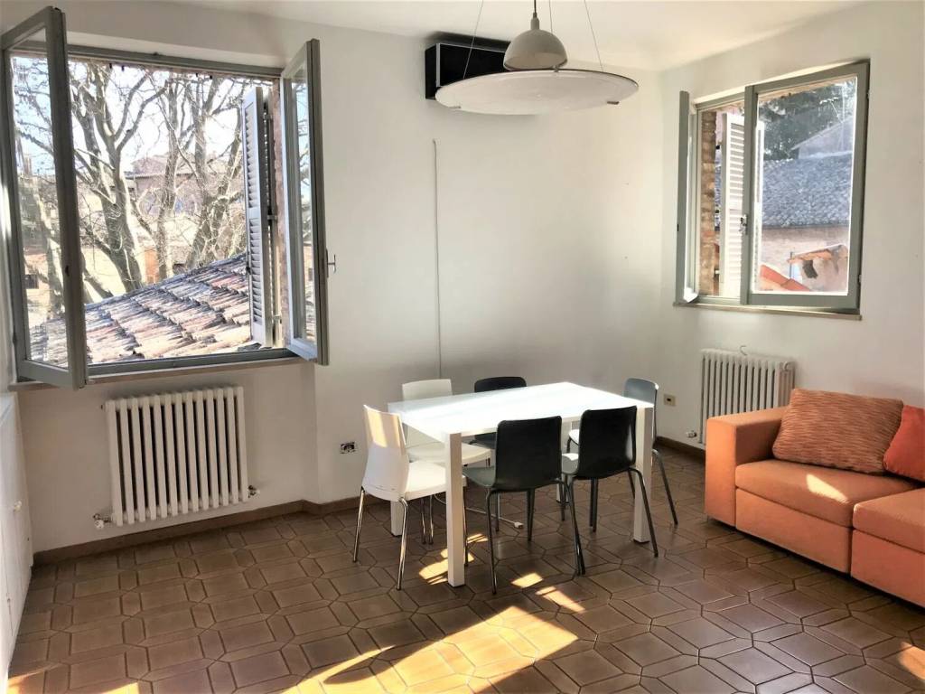 Appartamento a Urbino in Via Lorenzo Valerio - Foto 4
