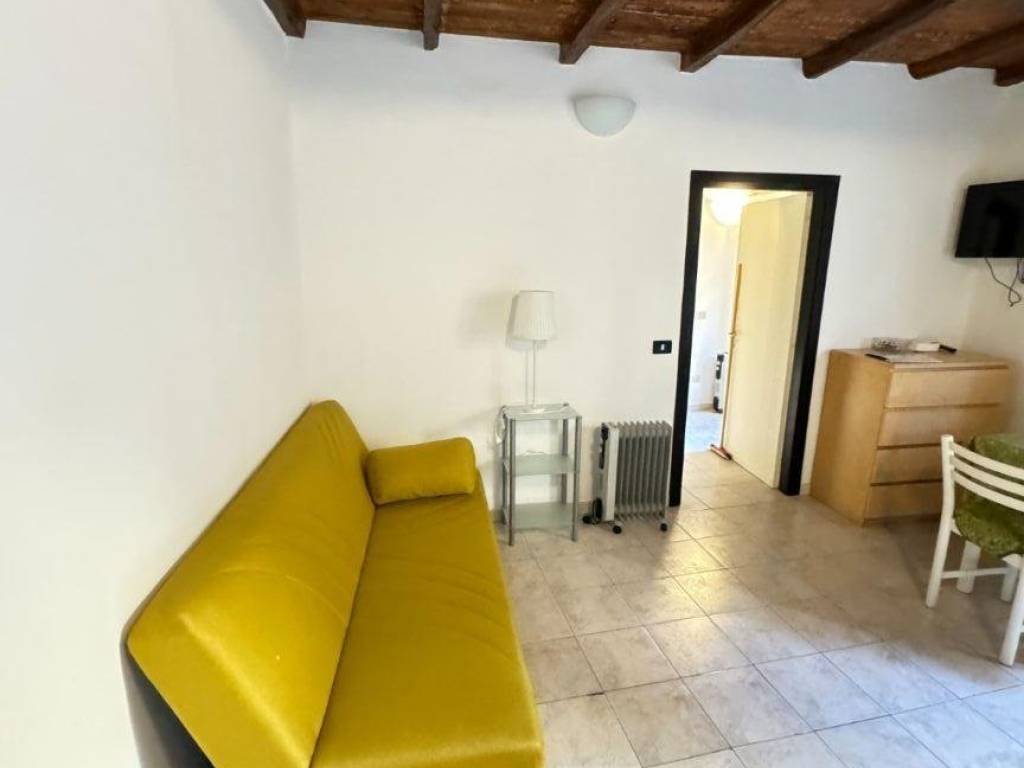 Appartamento a Frosinone in Via Muro Rotto, 5 - Foto 3