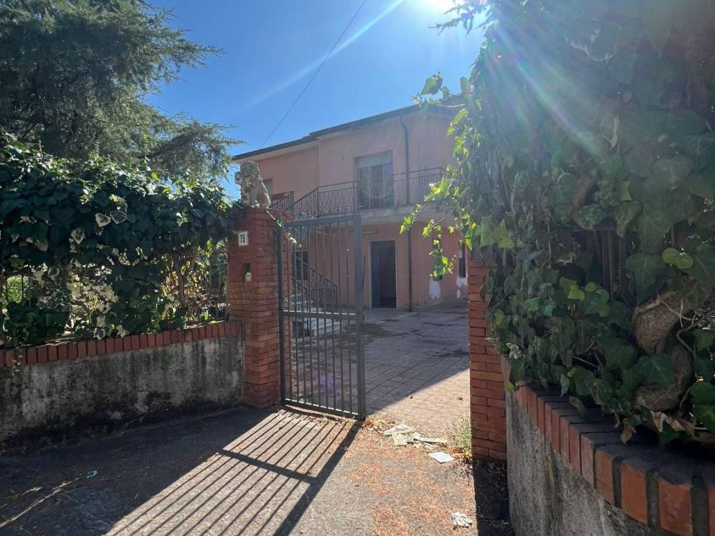 Villa a Pedara in Via della Resistenza, 75 - Foto 3