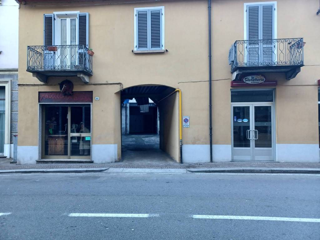 Box / garage a Omegna in Via Edmondo De Amicis - Foto 5