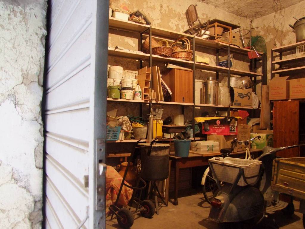 Box / garage a Sant'agata de' goti in Piazza Trieste - Foto 3