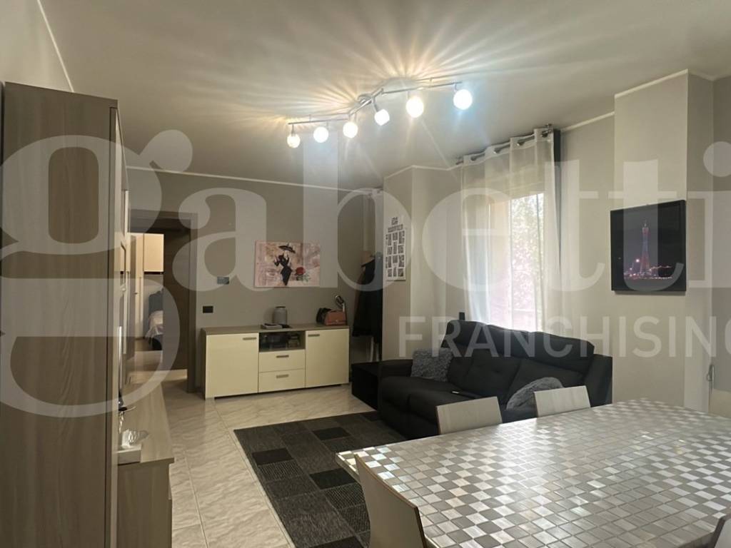 Appartamento a Erba in Via Volta, snc - Foto 2