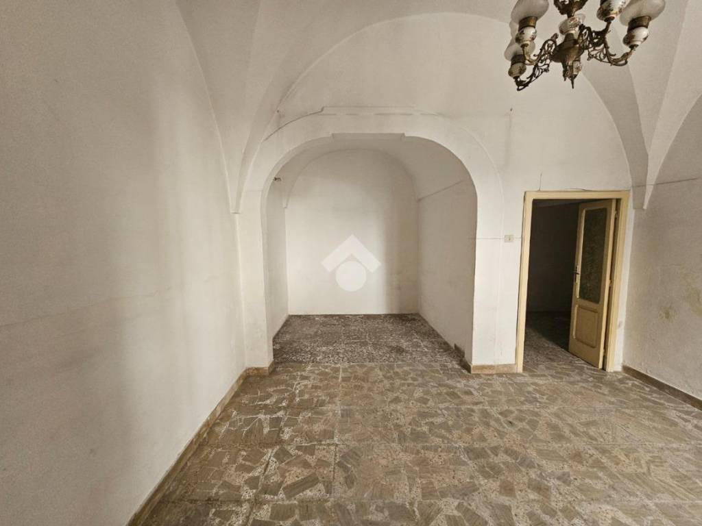 Casa indipendente a Ceglie messapica in Via Noci, 36 - Foto 4