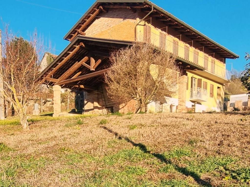 Rustico / casale a Cisterna d'asti in Frazione San Matteo Buarina - Foto 2