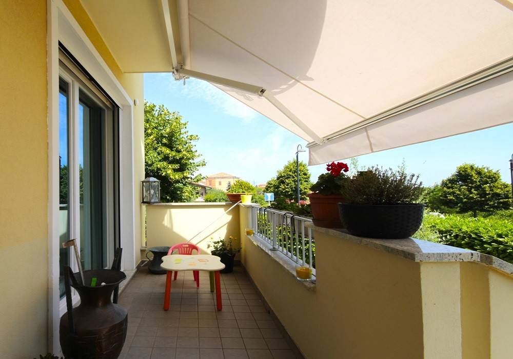 Casa indipendente a Misano adriatico in Via Enrico De Nicola - Foto 3