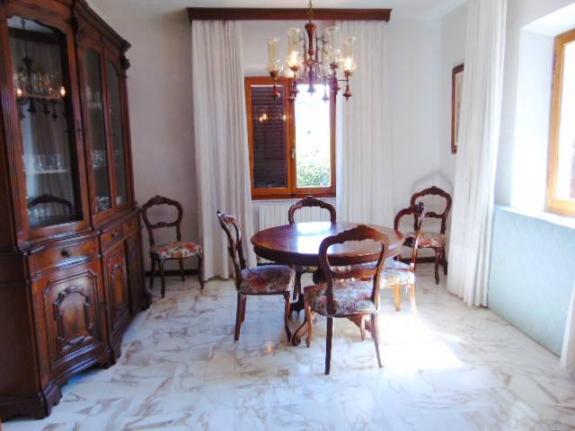 Villa a Forte dei marmi in Via Duca Abruzzi, 90 - Foto 5