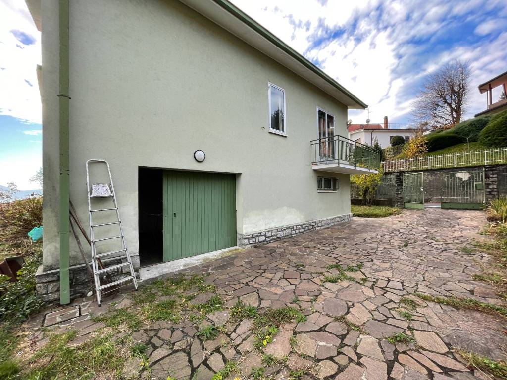 Villa a Galbiate in Via 1 Maggio, 40 - Foto 4