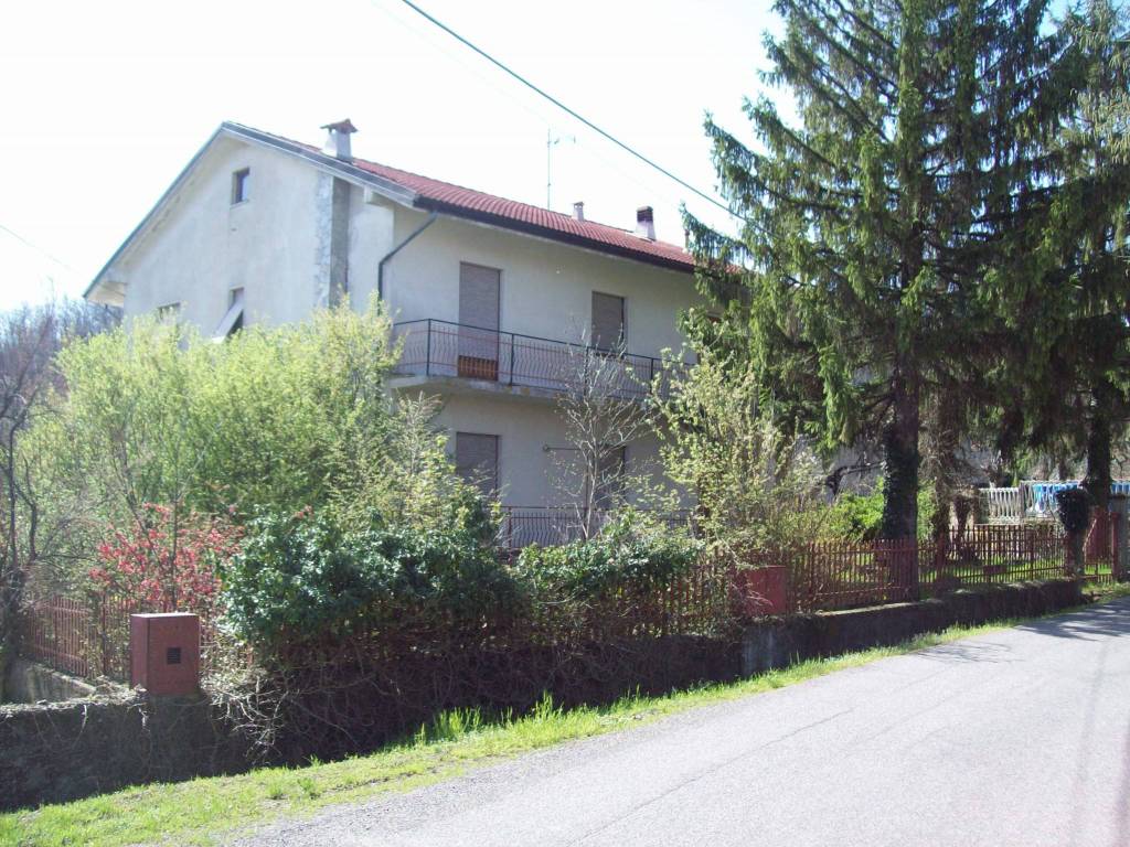 Villa a Casaleggio boiro in Via Martiri della Benedicta - Foto 3