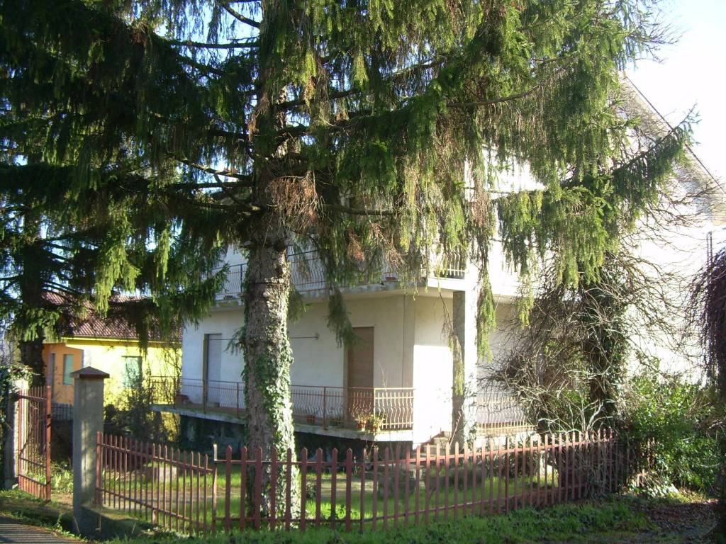 Villa a Casaleggio boiro in Via Martiri della Benedicta - Foto 4
