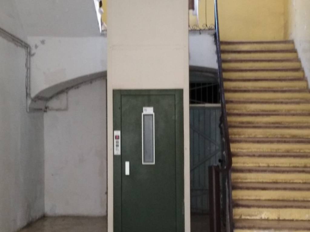 Appartamento a Taranto in Via Anfiteatro, 179 - Foto 2