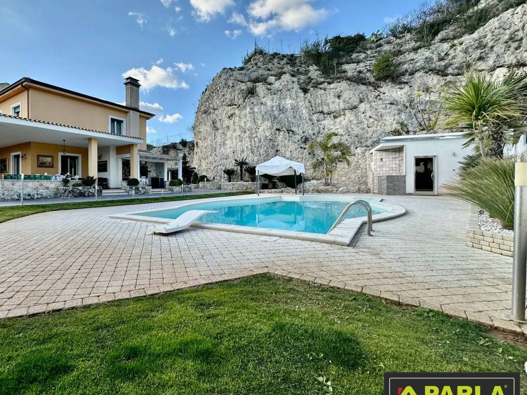 Villa a Canicattì in Viale Giudice Antonino Saetta - Foto 4