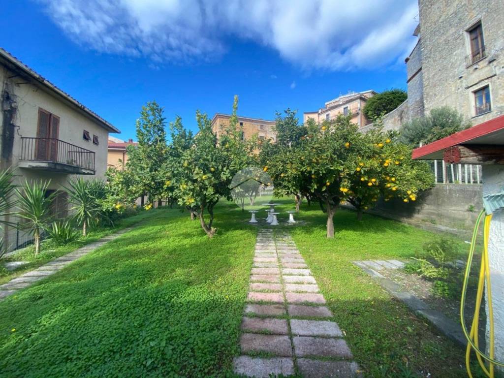 Casa indipendente a Scalea in VIA ORESTE DITO - Foto 4