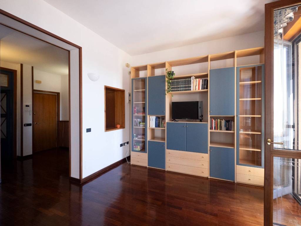 Appartamento a Salerno in Via Torrione - Foto 4