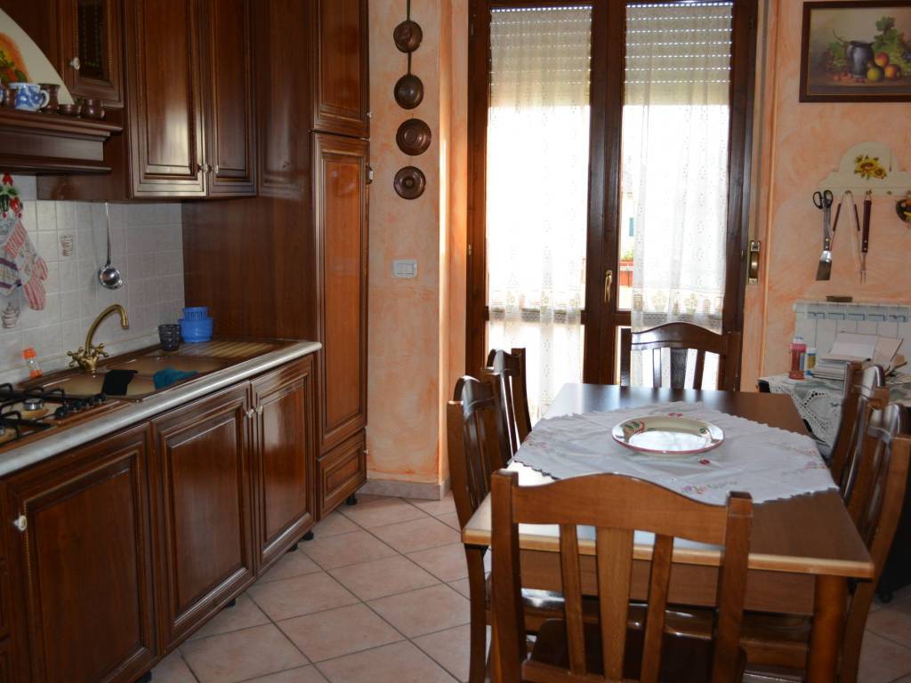 Appartamento a Castelbellino in Contrada Stazione - Foto 2